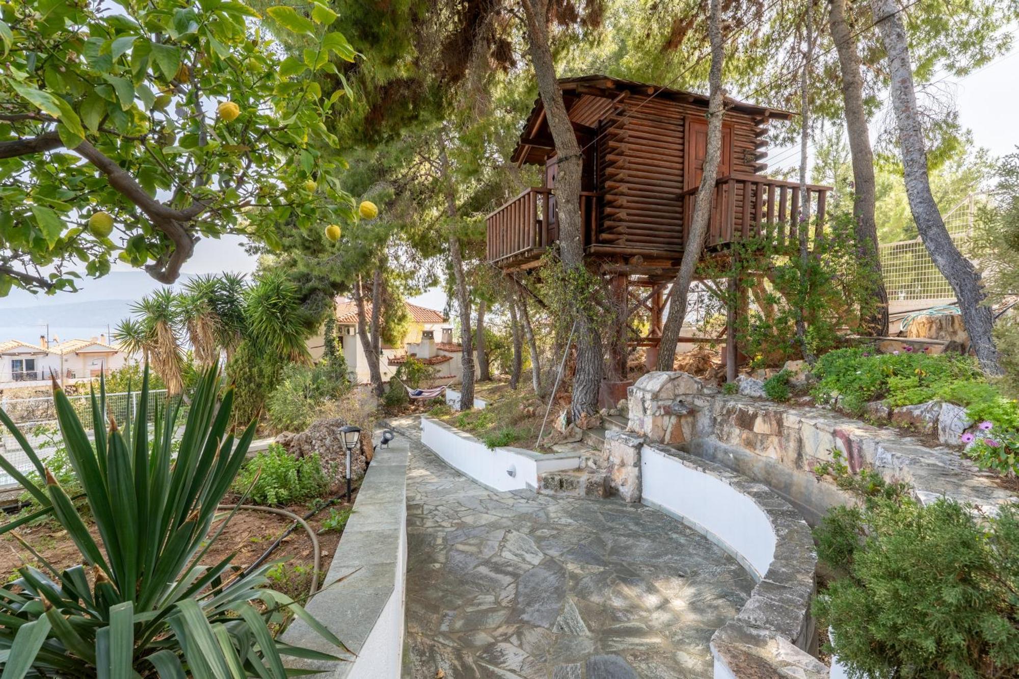 The House Of Gratitude - Poolside Retreat Villa Loutra Elenis Eksteriør billede